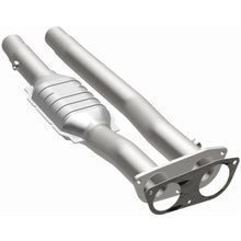 Load image into Gallery viewer, Magnaflow 96-99 Chevy C2500 Suburban 7.4L Direct Fit Converter (4451471)