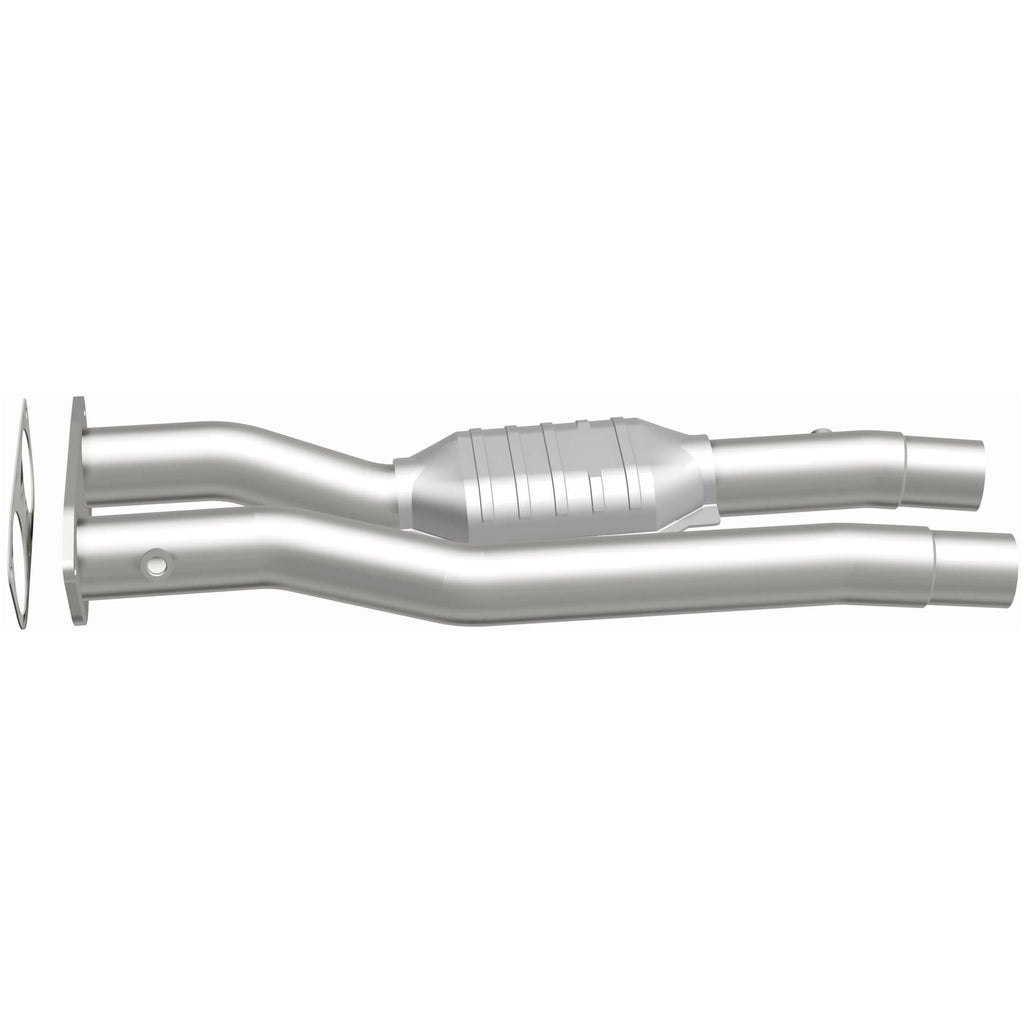 Magnaflow 96-99 Chevy C2500 Suburban 7.4L Direct Fit Converter (4451471)