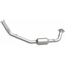 Load image into Gallery viewer, Magnaflow 98-99 Isuzu Rodeo 2.2L Direct Fit Converter (4451623)