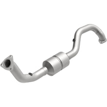 Load image into Gallery viewer, Magnaflow 1997 Honda Passport 3.2L Direct Fit Converter (4451650)