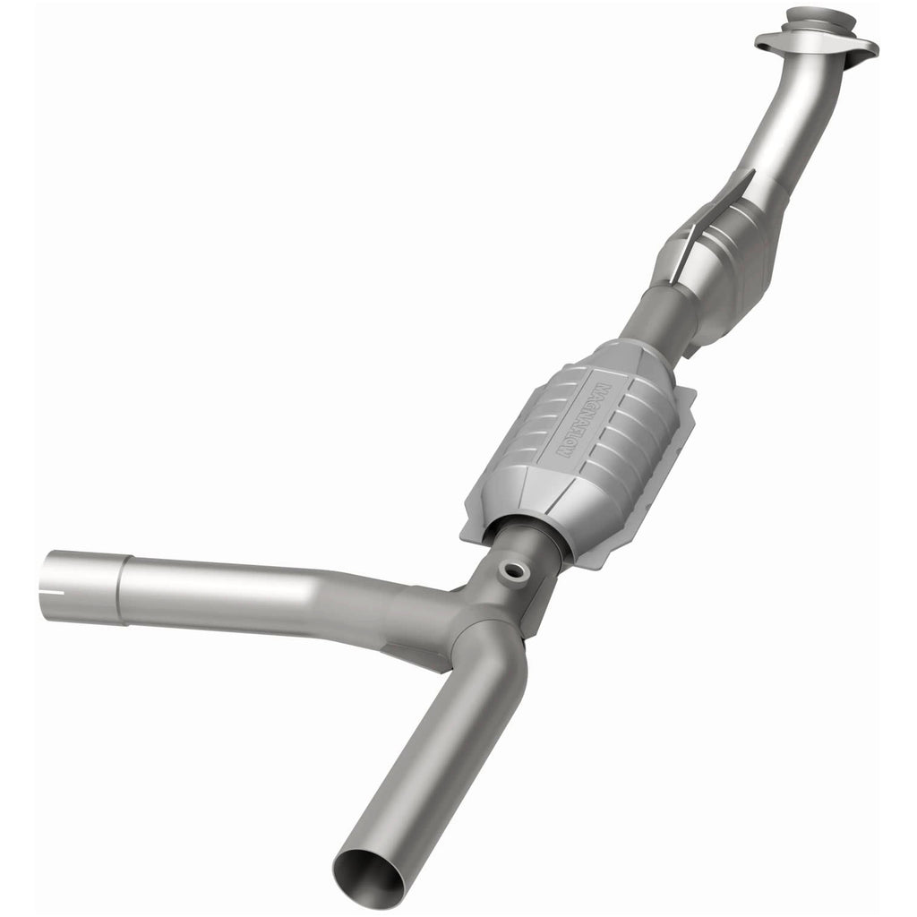 MagnaFlow Conv DF 97-99 Ford Vans 4.6L (447110)