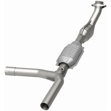 Load image into Gallery viewer, MagnaFlow Conv DF 97-99 Ford Vans 4.6L (447110)