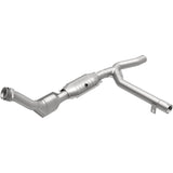 MagnaFlow Conv DF 01 Ford Trucks 4.6L (447122)