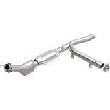 MagnaFlow Conv DF 97-98 Ford Trucks 4.2L (447132)