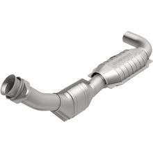 Load image into Gallery viewer, MagnaFlow Conv DF 01 Ford F-150 4.2L (447145)