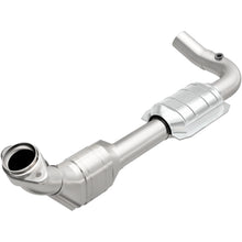 Load image into Gallery viewer, MagnaFlow Conv DF 00-04 Ford E150 4.6L D/S (447156)