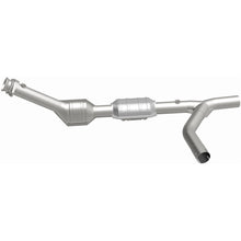 Load image into Gallery viewer, MagnaFlow Conv DF 00-04 Ford E150 4.6L P/S (447157)