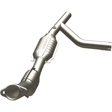 Load image into Gallery viewer, MagnaFlow Conv DF 97-00 Ford Vans 4.2L (447180)