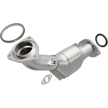 Load image into Gallery viewer, MagnaFlow Conv DF 00-04 Toyota Tacoma 3.4L California (447185)