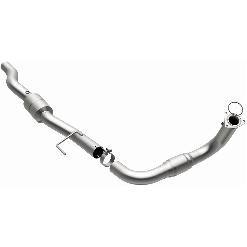 MagnaFlow Conv DF 04-06 Avalanche Driver Side 8.1L (447260)