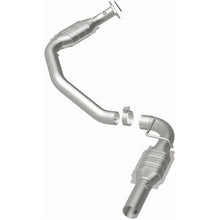 Load image into Gallery viewer, MagnaFlow Conv DF 03-09 GM 2500/3500 Driver Side (447267)