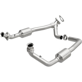 Magnaflow Conv DF 2002 Ford E-Series Vans 5.4L (447378)