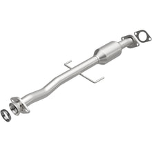 Load image into Gallery viewer, Magnaflow 95 - 97 Kia Sephia 1.8L Direct Fit Converter (4481034)