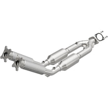 Load image into Gallery viewer, Magnaflow 99-01 Volvo S80 2.8L Direct Fit Converter (4481156)