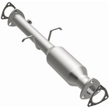 Load image into Gallery viewer, Magnaflow 96-03 Chevrolet S10 2.2L Direct Fit Converter (4481226)