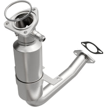 Load image into Gallery viewer, Magnaflow 00-02 Ford Focus 2.0L Direct Fit Converter (4481231)