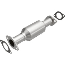 Load image into Gallery viewer, Magnaflow 96-97 Nissan Pickup 2.4L Direct Fit Converter (4481445)