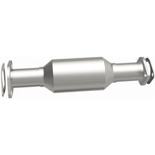 Load image into Gallery viewer, Magnaflow 96-97 Nissan Pickup 2.4L Direct Fit Converter (4481445)