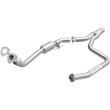 Load image into Gallery viewer, Magnaflow 98-99 Chevrolet Camaro 5.7L Direct Fit Converter (4481476)