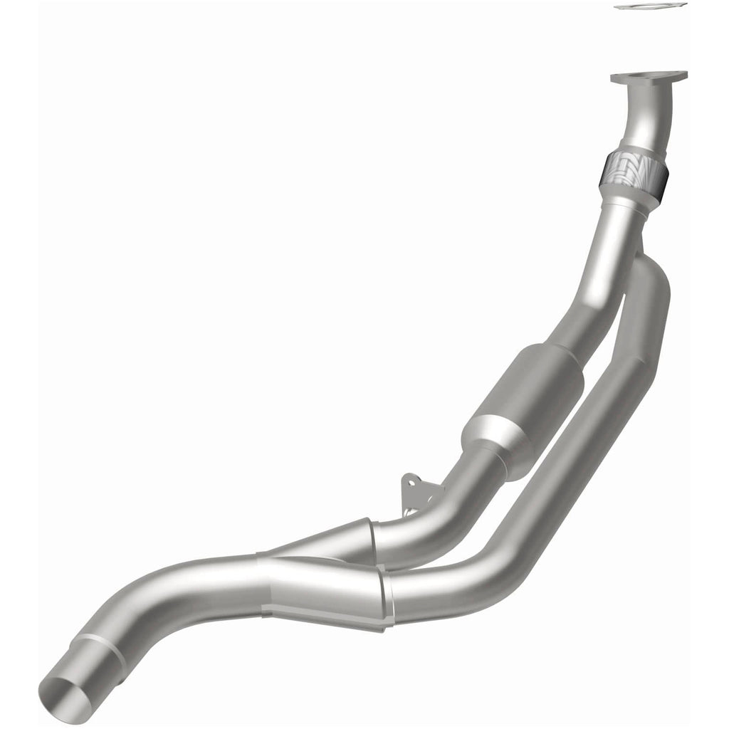 Magnaflow 96-97 Chevrolet Camaro 5.7L Direct Fit Converter (4481518)