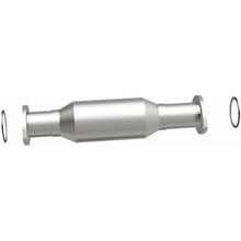Load image into Gallery viewer, Magnaflow 96-99 Toyota Tacoma 2.7L Direct Fit Converter (4481609)