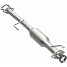 Load image into Gallery viewer, MagnaFlow Catalytic Conv Direct Fit California Grade 96-98 Suzuki Sidekick L4 1.6L/1.8L (4481626)