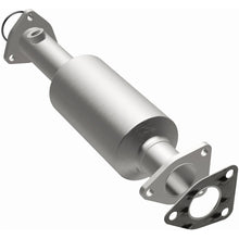 Load image into Gallery viewer, Magnaflow 95-97 Honda Accord 2.7L Direct Fit Converter (4481641)