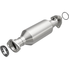 Load image into Gallery viewer, Magnaflow 1998 Honda Odyssey 2.3L Direct Fit Converter (4481645)