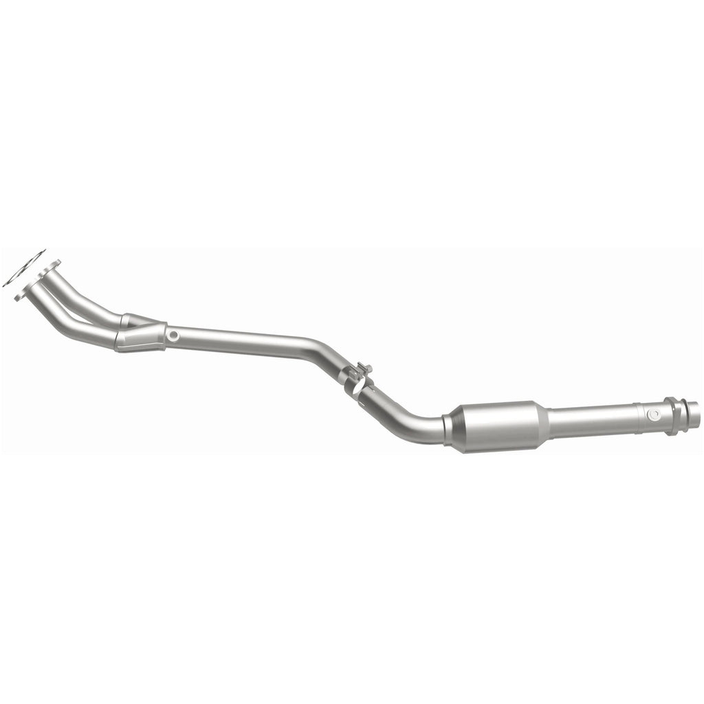 Magnaflow 96-98 BMW 318i 1.9L Direct Fit Converter (4481662)