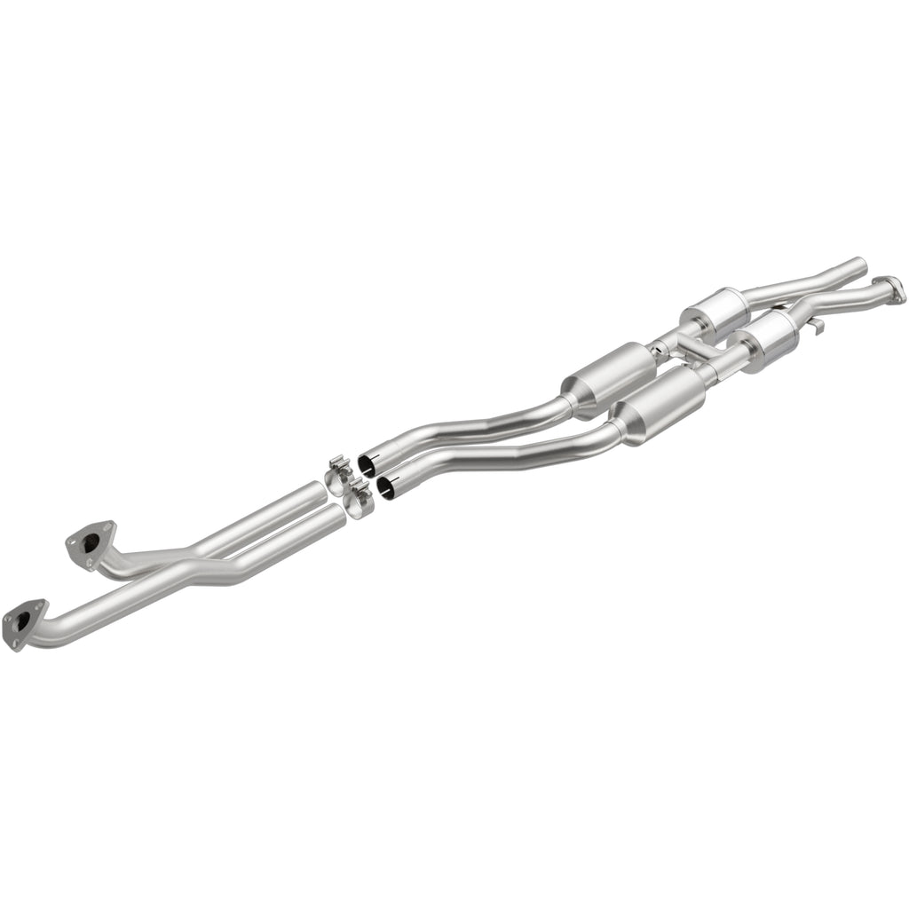 MagnaFlow 96-99 BMW M3 L6 3.2L / 96-98 328i/328is L6 2.8L California Catalytic Converter Direct Fit (4481664)