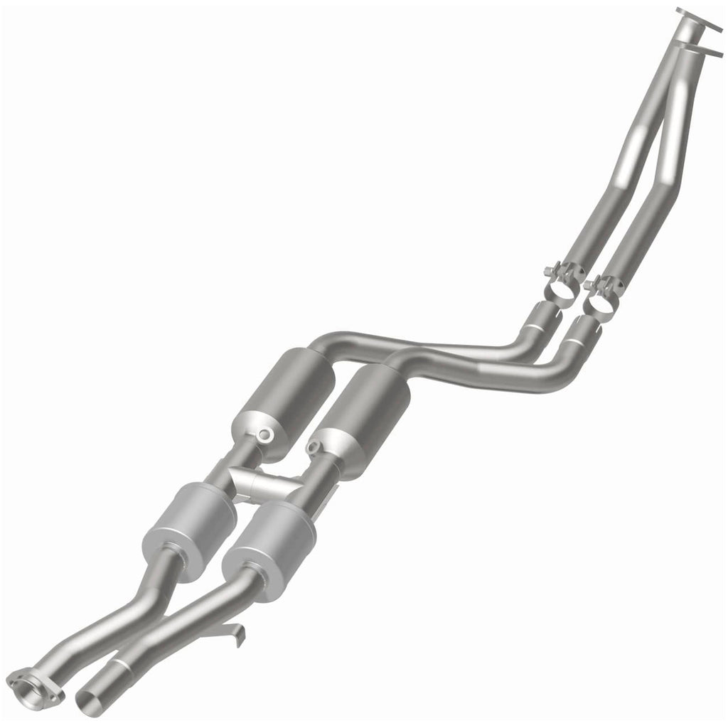 MagnaFlow 96-99 BMW M3 L6 3.2L / 96-98 328i/328is L6 2.8L California Catalytic Converter Direct Fit (4481664)