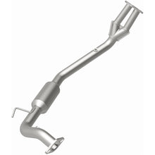 Load image into Gallery viewer, Magnaflow 98-99 Isuzu Amigo 2.2L Direct Fit Converter (4481698)