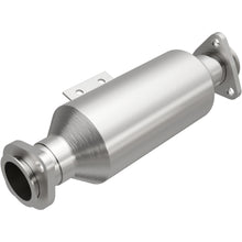 Load image into Gallery viewer, Magnaflow 96-98 Hyundai Elantra 1.8L Direct Fit Converter (4481876)