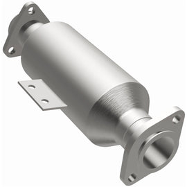 Magnaflow 96-98 Hyundai Elantra 1.8L Direct Fit Converter (4481876)