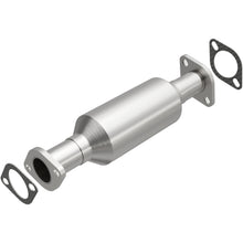 Load image into Gallery viewer, Magnaflow 97-98 Hyundai Sonata 3.0L Direct Fit Converter (4481878)