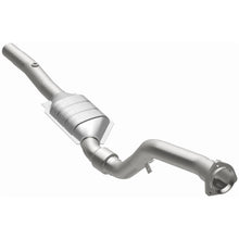 Load image into Gallery viewer, Magnaflow 2000 Audi A8 Quattro 4.2L Direct Fit Converter (4481890)