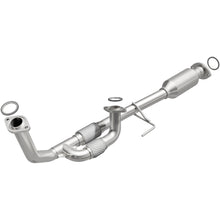 Load image into Gallery viewer, MagnaFlow Conv Direct Fit California Grade CARB Compliant 95-97 Toyota Avalon (4481892)