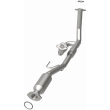 Load image into Gallery viewer, MagnaFlow Conv Direct Fit California Grade CARB Compliant 95-97 Toyota Avalon (4481892)