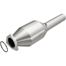 Load image into Gallery viewer, Magnaflow 96-98 Volkswagen Golf 2.8L Direct Fit Converter (4481957)