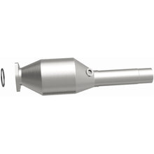Load image into Gallery viewer, Magnaflow 96-98 Volkswagen Golf 2.8L Direct Fit Converter (4481957)