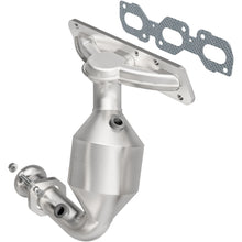 Load image into Gallery viewer, Magnaflow Conv DF 02-05 Ford Escape 3.0L (452009)
