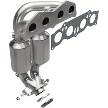 Load image into Gallery viewer, MagnaFlow Conv DF 01-03 Toyota Rav4 2.0L L4 (452013)