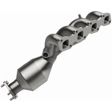Load image into Gallery viewer, Magnaflow Conv DF 98-99 Nissan Frontier 2.4L (452028)