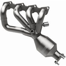 Load image into Gallery viewer, Magnaflow Conv DF 98-99 Nissan Frontier 2.4L (452028)