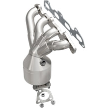 Load image into Gallery viewer, Magnaflow Conv DF 01-02 Kia Rio 1.5L (452040)