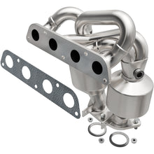 Load image into Gallery viewer, MagnaFlow Converter Direct Fit 00-05 Toyota MR2 1.8L (452066)