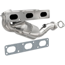 Load image into Gallery viewer, Magnaflow Conv DF BMW 5 99-00 Rear (452466)