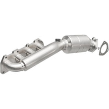 Load image into Gallery viewer, Magnaflow Conv DF 02-04 Volkswagen Passat 4.0L (452799)