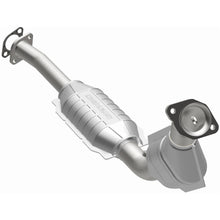 Load image into Gallery viewer, MagnaFlow Conv DF 03-05 Crown Vic Passenger Side CA (454001)
