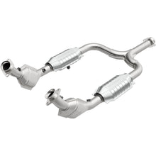 Load image into Gallery viewer, Magnaflow Conv DF 01-04 Ford Mustang 3.8L CA (454007)